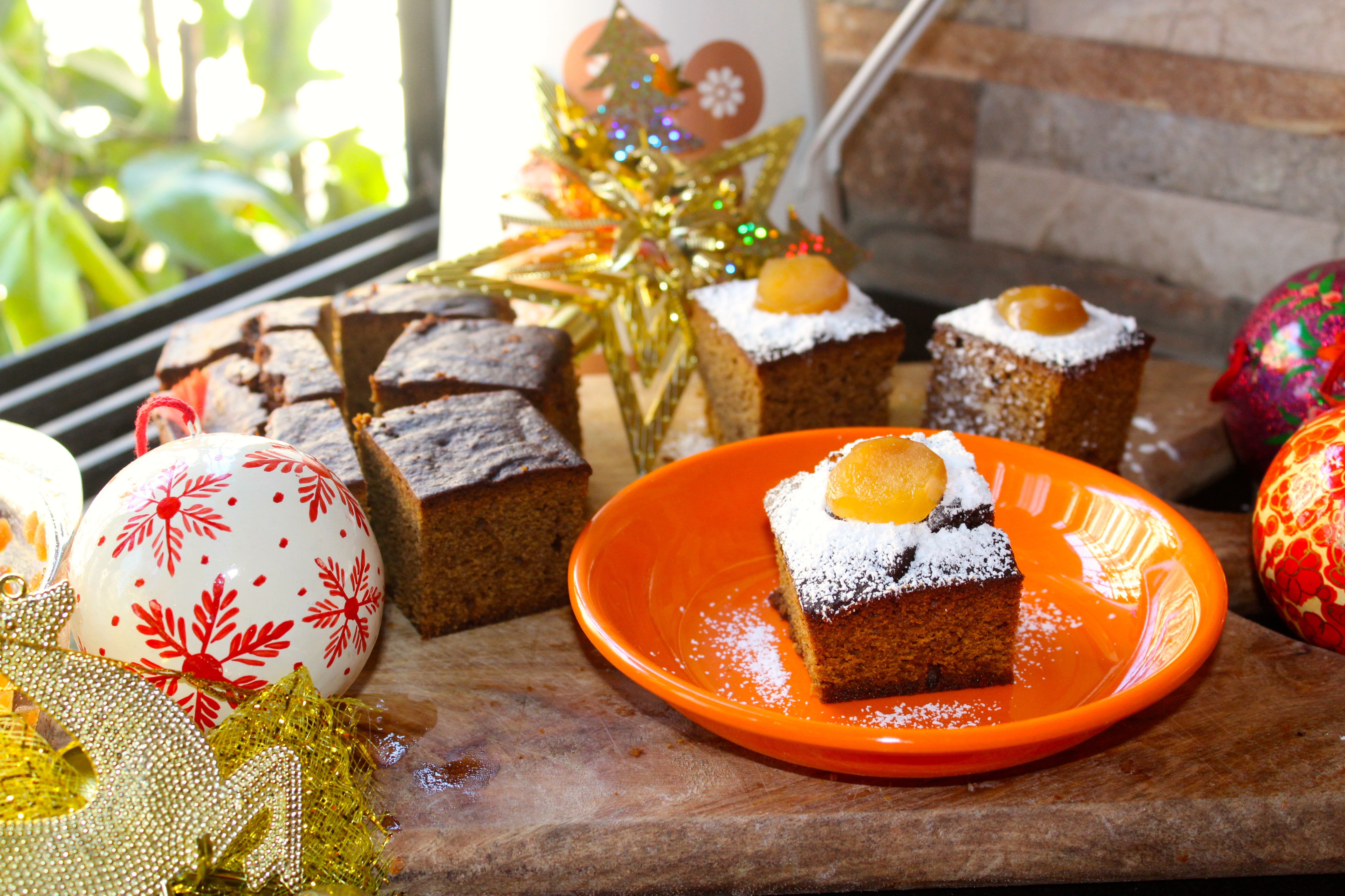 Traditional Christmas Gingerbread