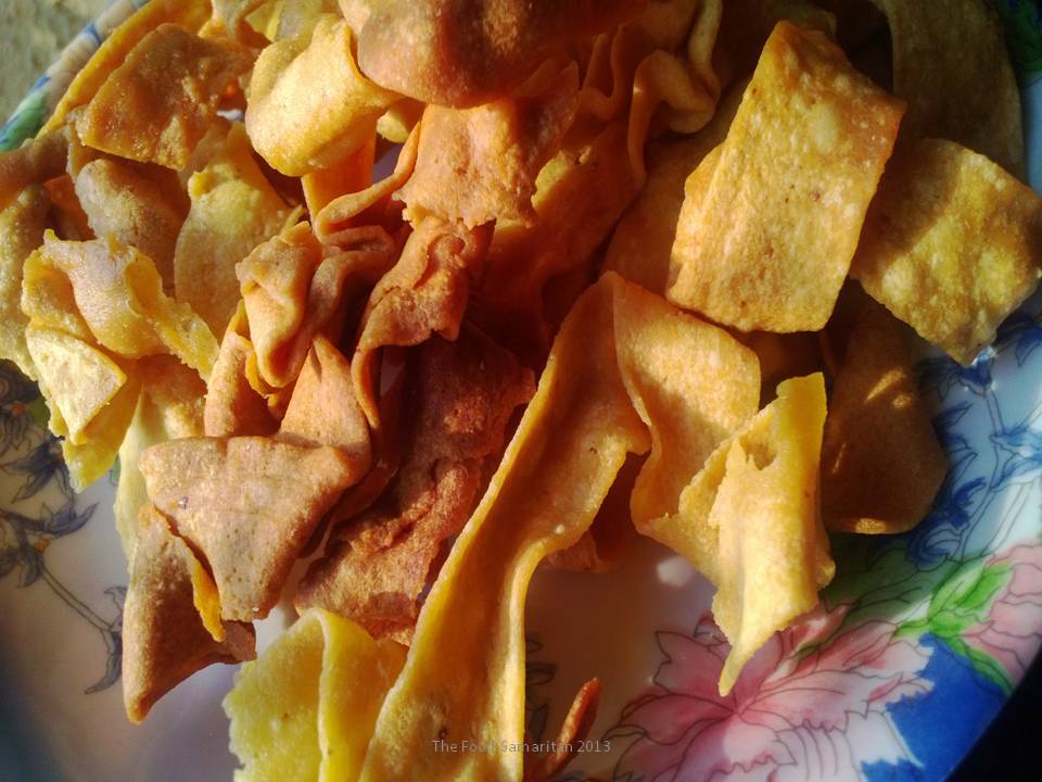 Ribbon Pakoda/Pakodam(South Indian Ribbon shaped Crisps)