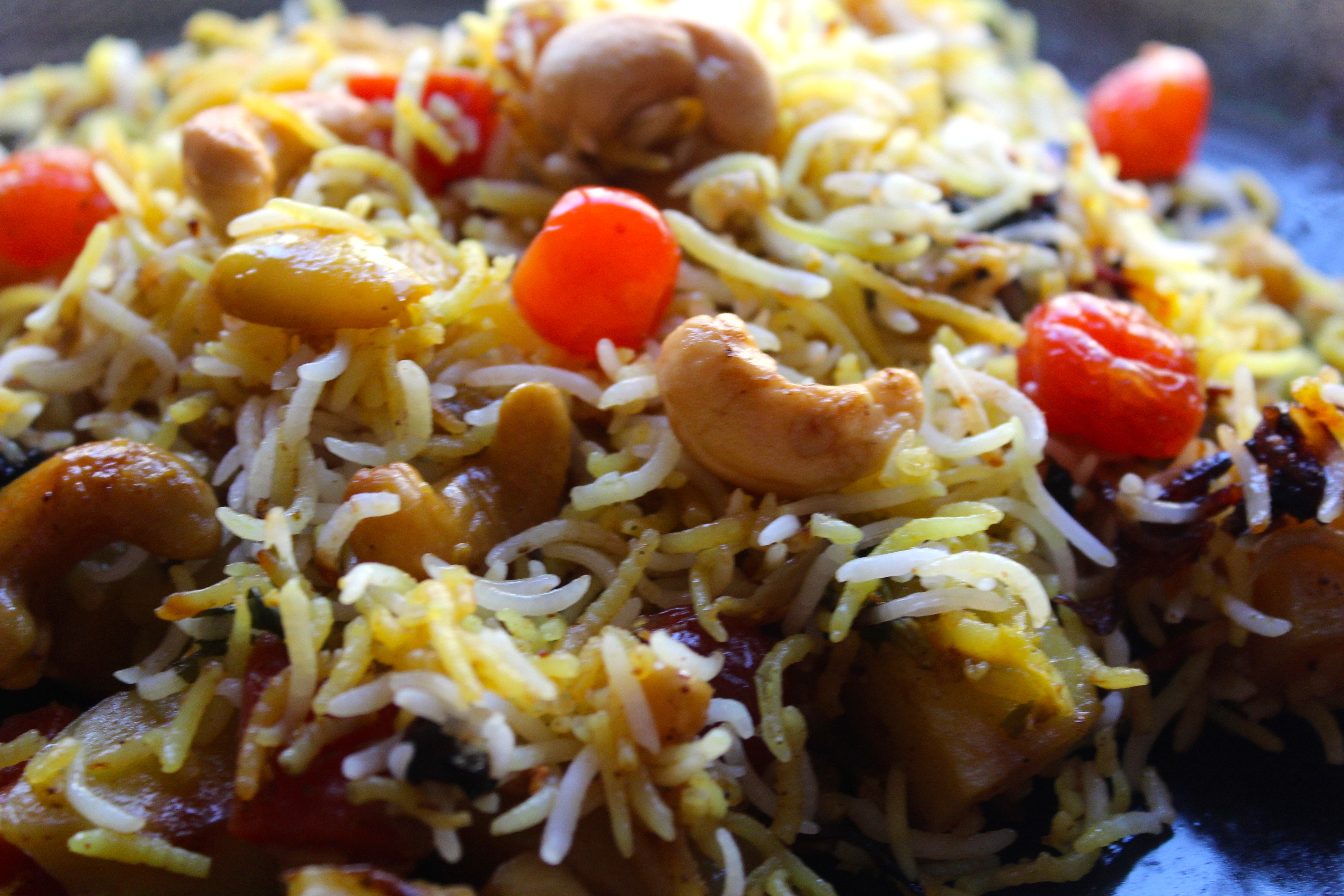 Nawabi Tarkari Biryani