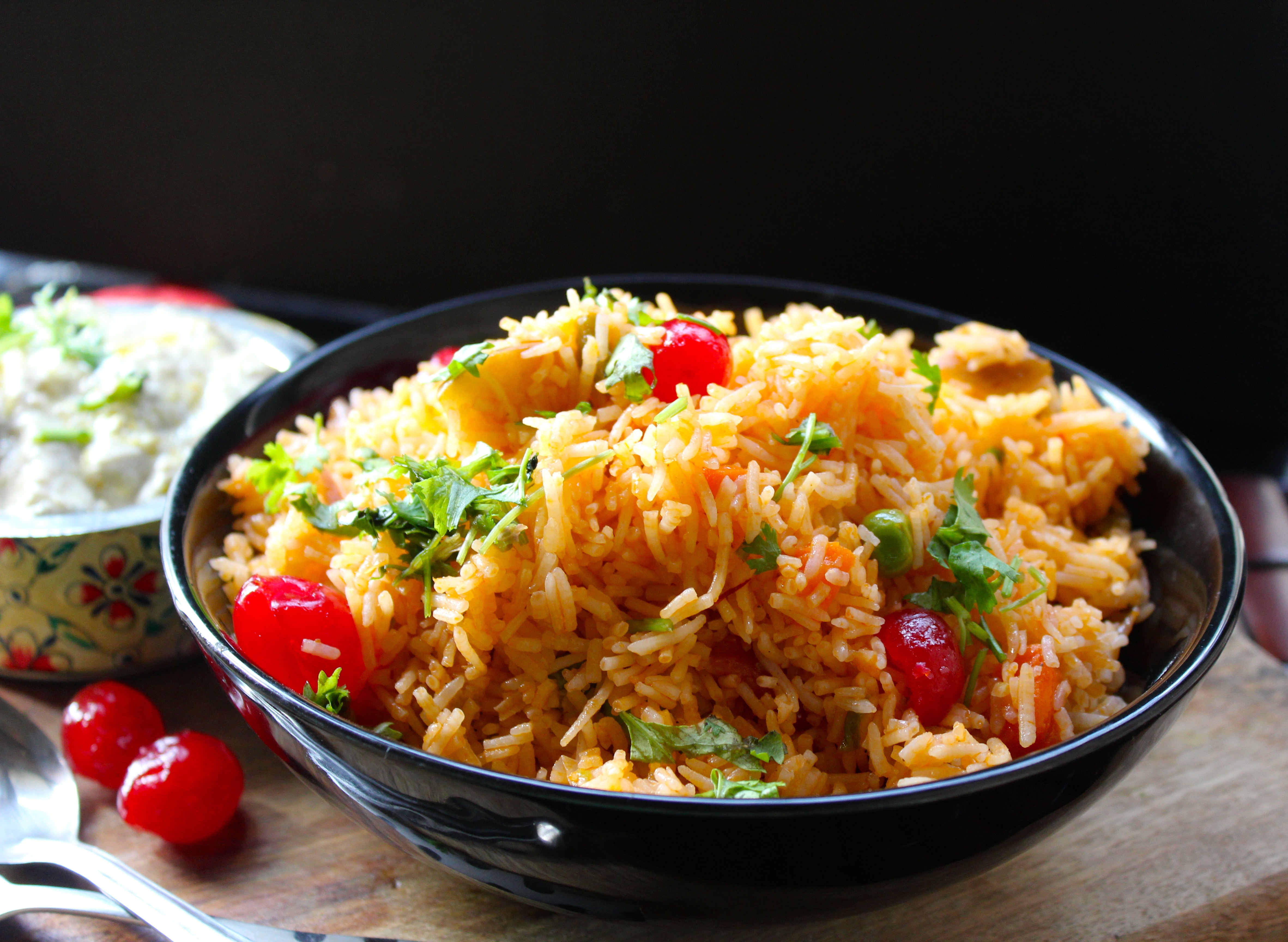 Kashmiri Pulao – Rice pulao with assorted vegetables and fruits