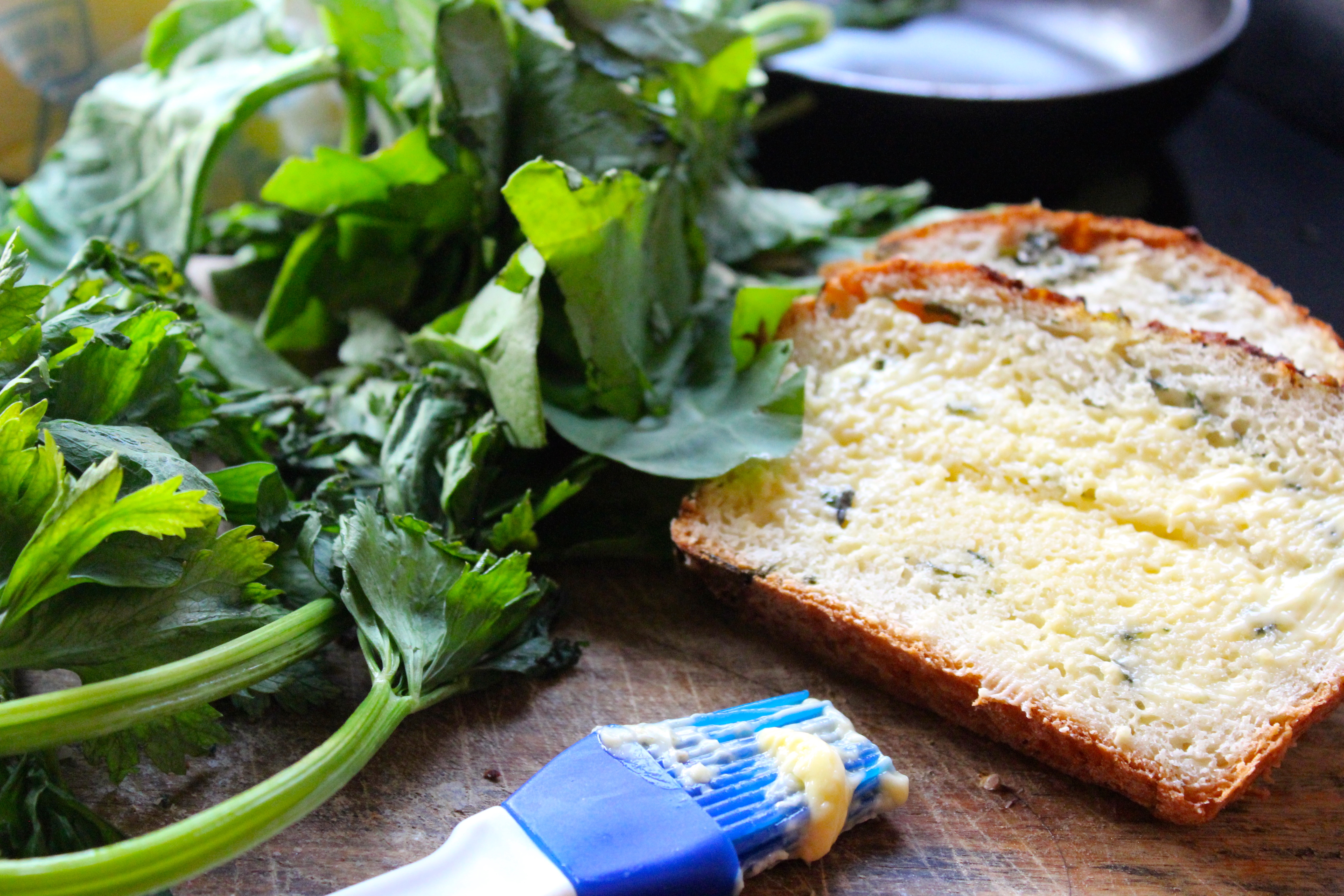 Spinach and Celery Egg Bread