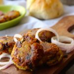 Vazakkai Vada (Raw Banana Vada)