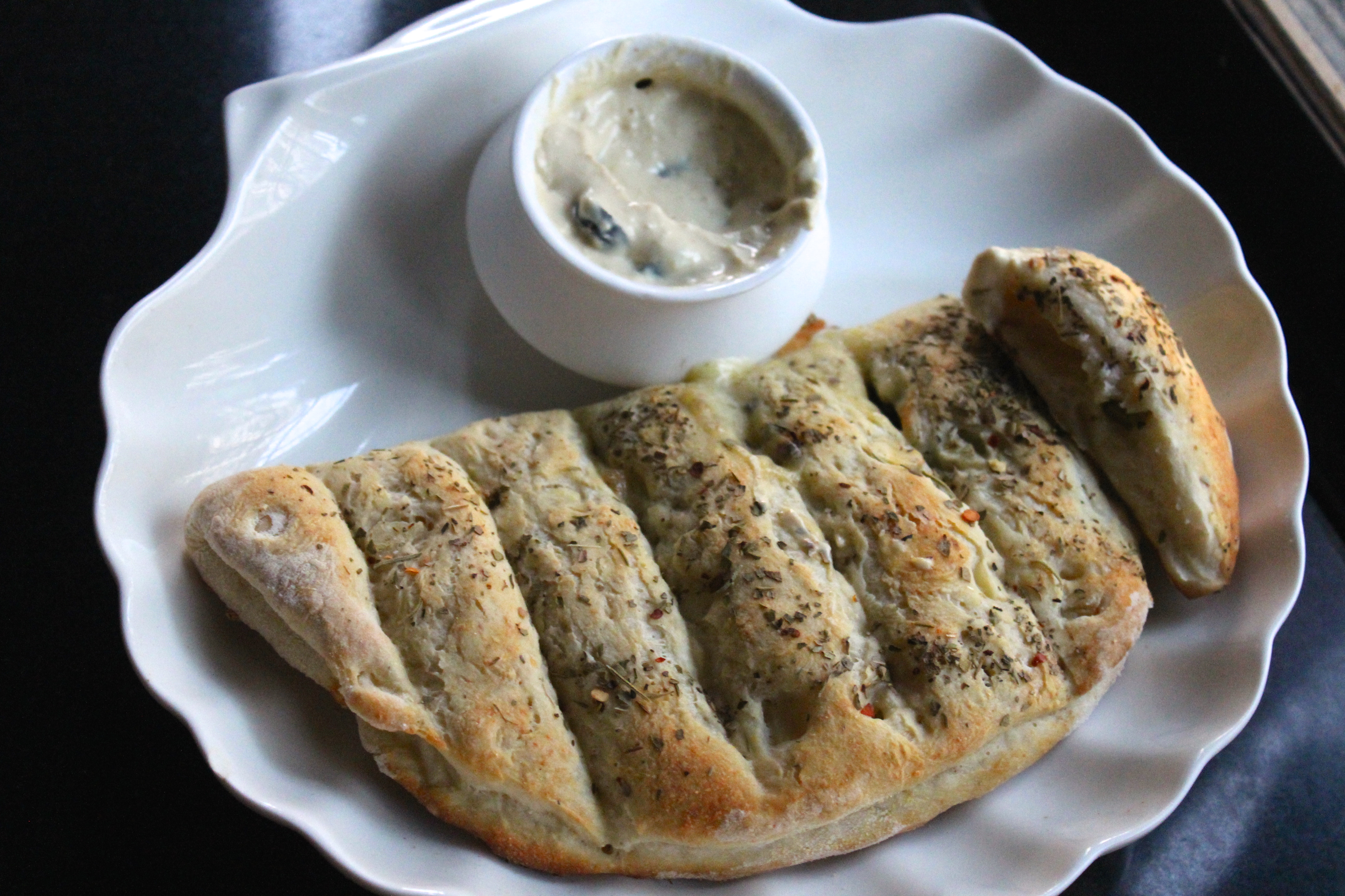 Stuffed Garlic Bread (Domino’s Style)