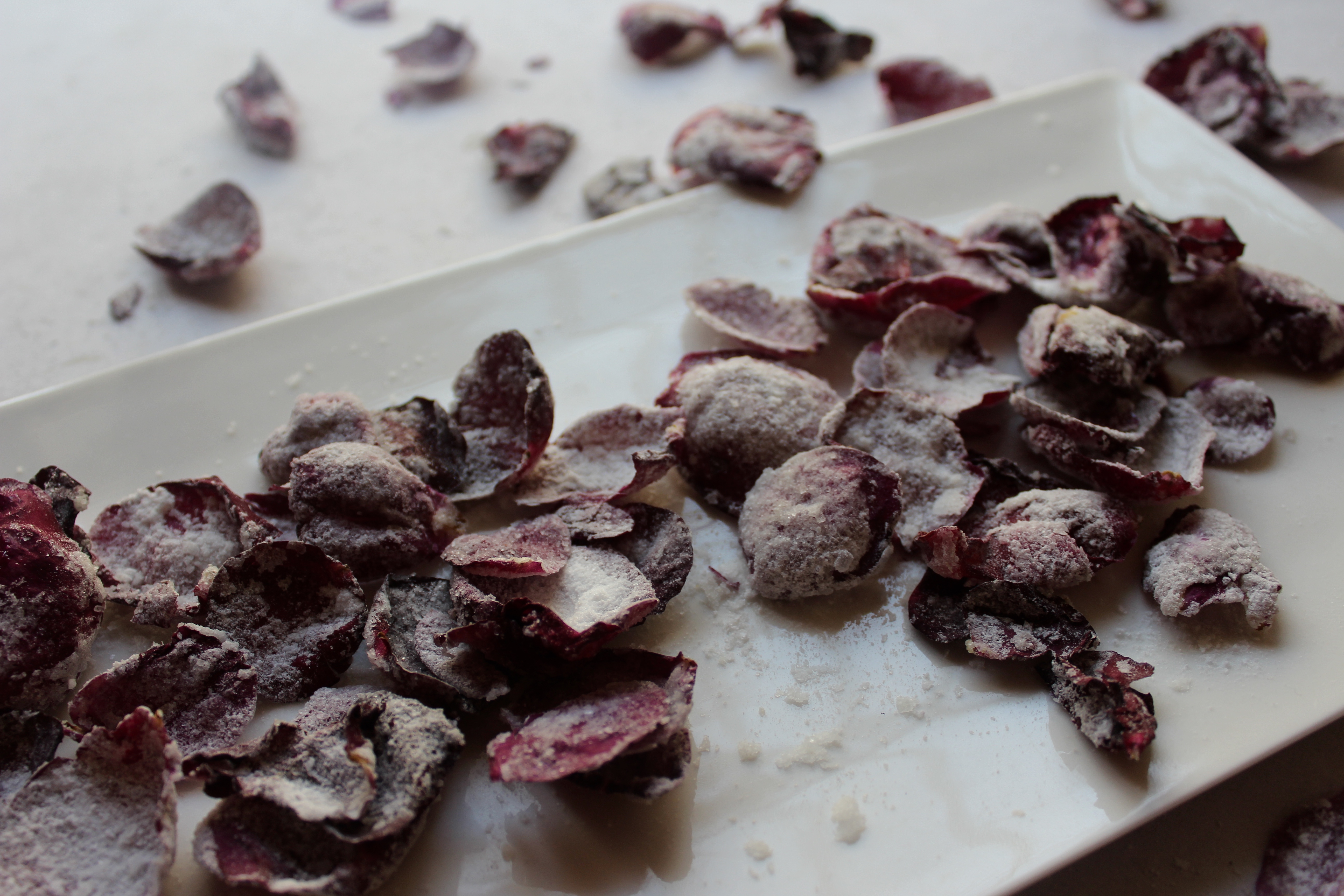 Candied Rose Petals (Using Eggs)