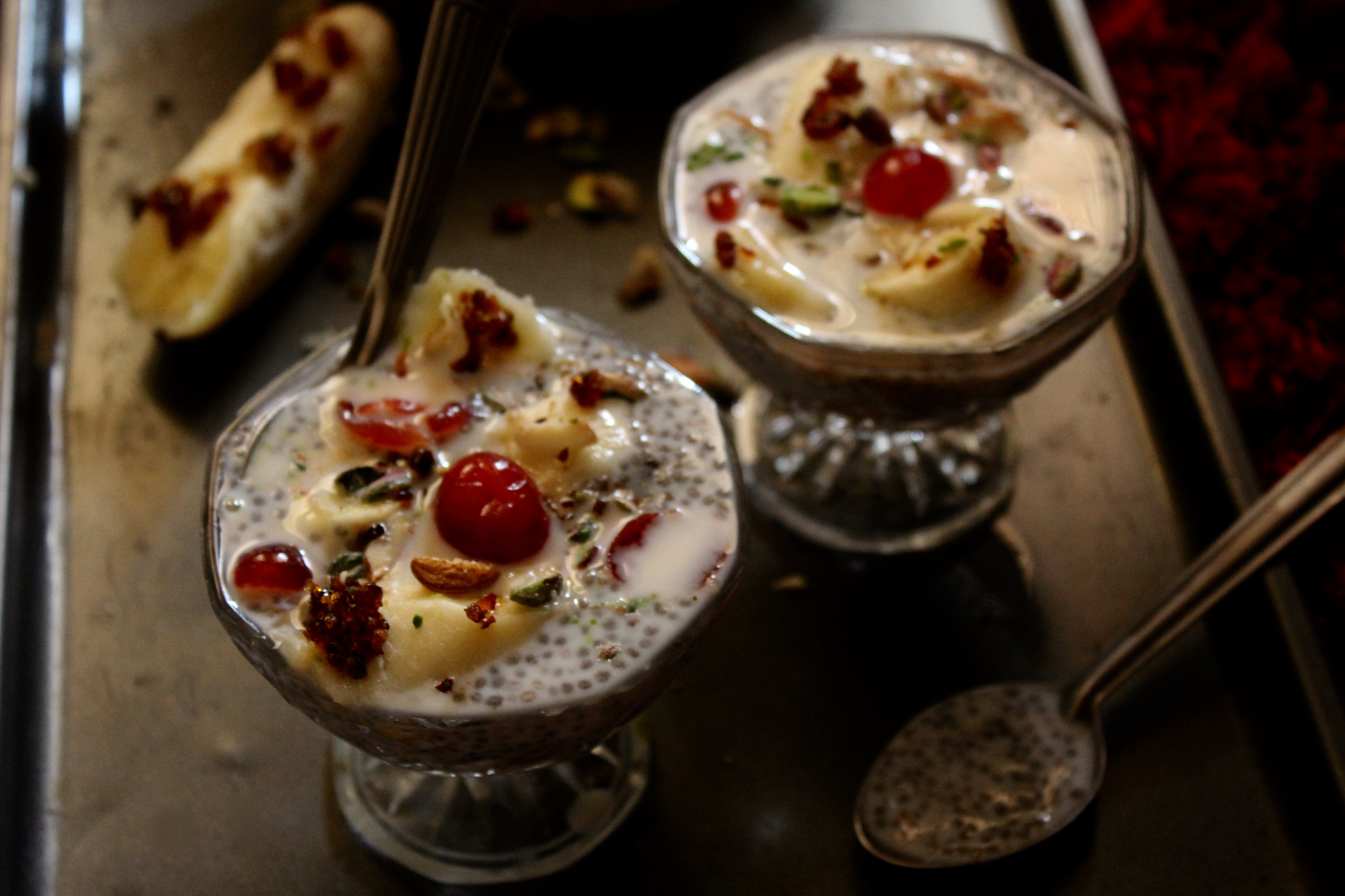 Nutty,Fruity Banana Split and Chia Seed Pudding