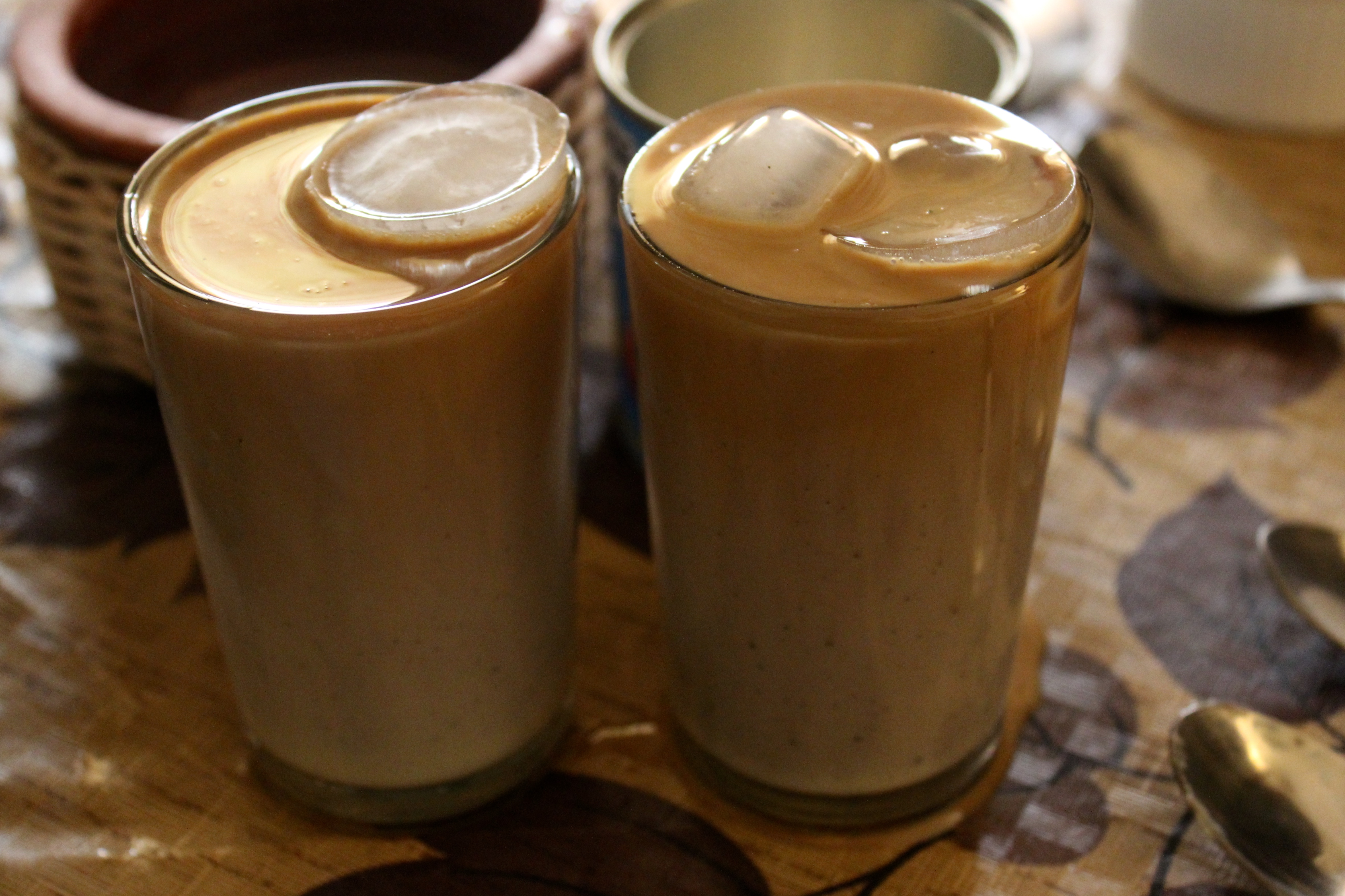 Iced Vanilla Thai Coffee